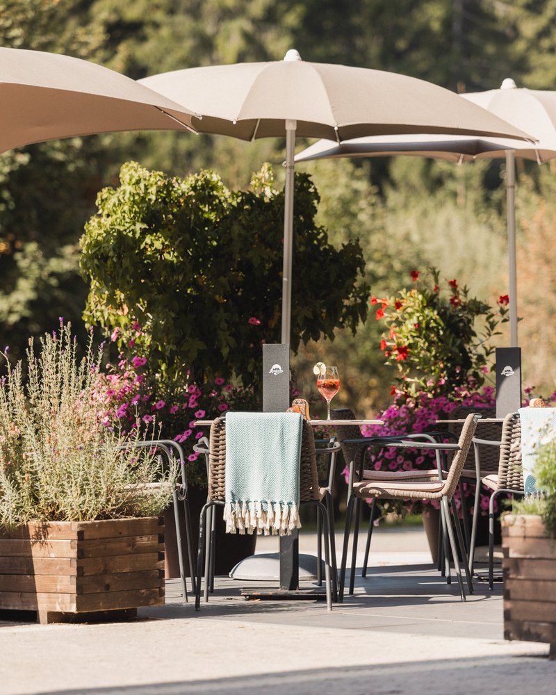 Mondschein - Benvenuto im À la Carte Restaurant mit Sonnenterrasse