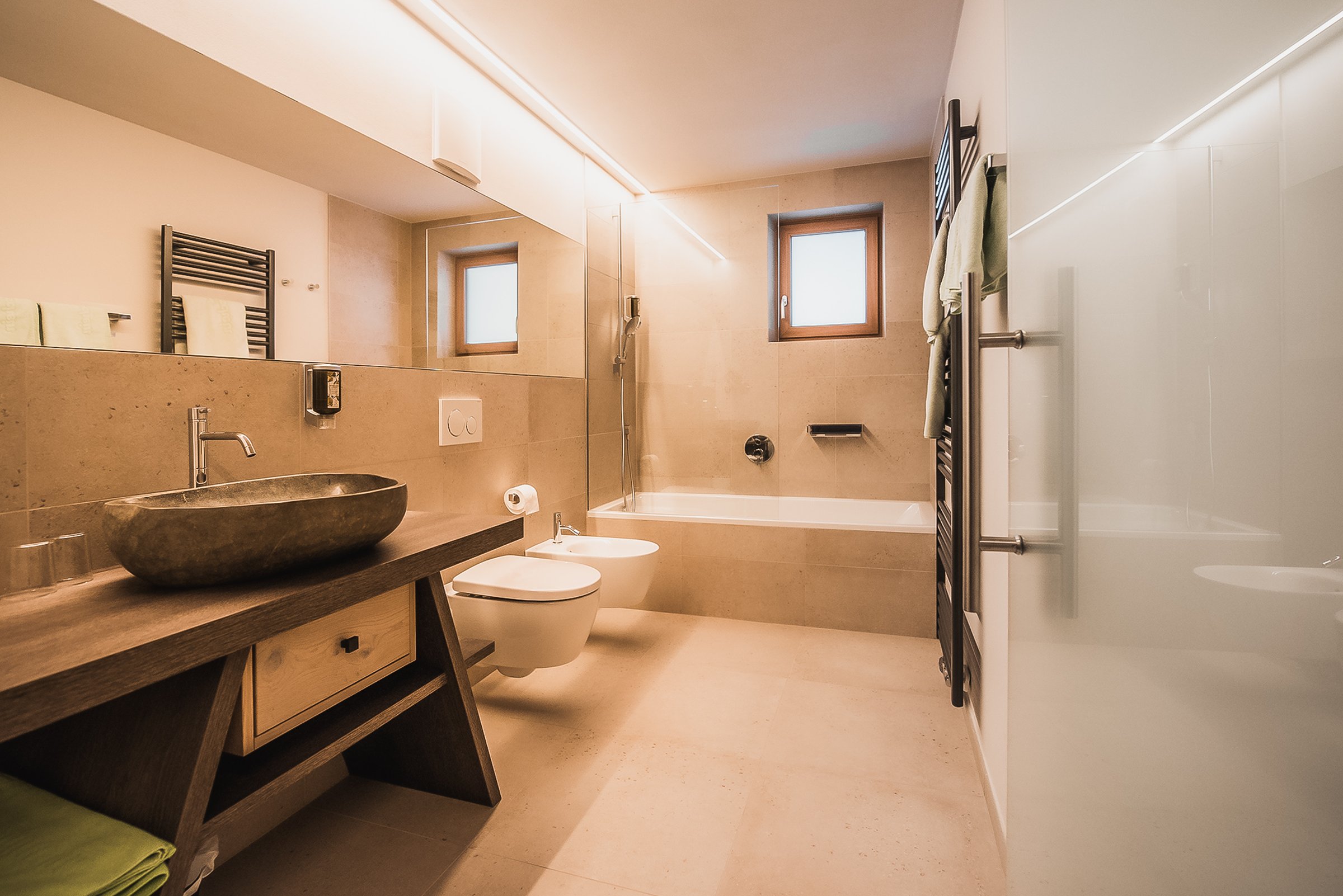 rotwild_Zimmer_110_3976.jpg