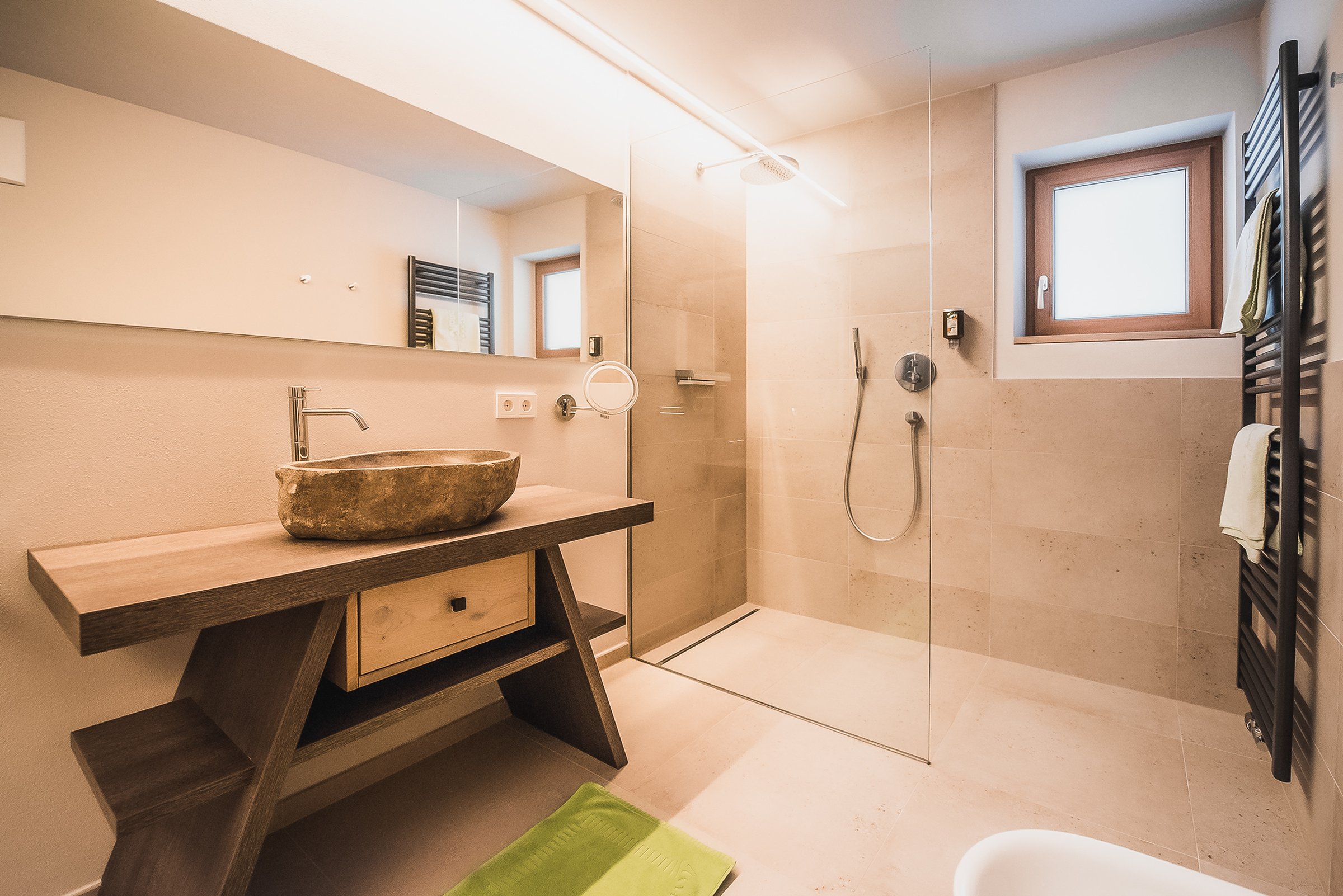rotwild_Zimmer_211_4100.jpg